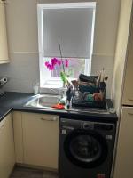 Sunny and Comfortable Studio - Bed and Breakfast Southport