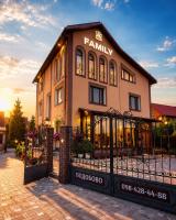 Family ЛюКс - Bed and Breakfast Kamyanets-Podilskyi