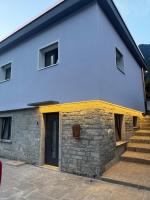 Loly Deluxe Duplex House - B&B Airolo