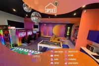 Capsule Party - Arcade Balnéo Karaoké billard babyfoot géant - B&B La Louvière