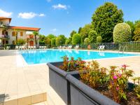 Il Belfiore - Appartamento in Residence con piscina a 2 passi dal Lago - Chambres d'hôtes Peschiera del Garda
