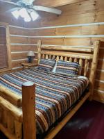 Sugar Bear - B&B Sevierville
