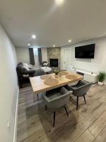 Cozy two bedroom apartment - B&B Greater Sudbury