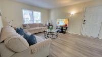 Gainesville 2BR 2BA Comfort Stay - Bed and Breakfast Gainesville