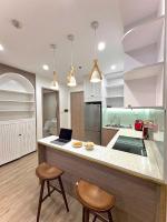 VinHomes Smart City Tây Mỗ - Bed and Breakfast Thượng Thôn
