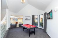 Great Short-Mid Term Stay! River Views& Games Room - B&B Hamilton