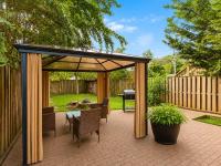 Beautiful 3BR 2BA Colonial House by CozySuites - B&B Alexandria