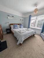 Free parking, EV plugin, pet friendly and beach at the end of the road - Bed and Breakfast Gorleston-on-Sea