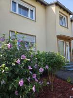 Mosel Ferienwohnung 3-Zimmer Garten Balkon Free Parking Netflix Premium Disney Premium - Chambres d'hôtes Coblence