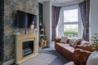 Stylish 3-Bed Home Near Seafront & Town - B&B Cleethorpes