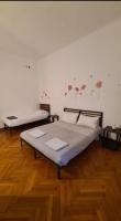Triple Room with Shared Toilet