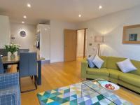 2 Bedroom Superior Apartment