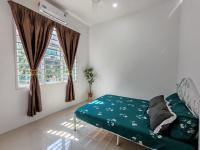 Homestay Teratak Cinta, Ambangan Heights, Sungai Petani - B&B Sungai Petani