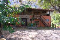 Zen Garden CV - Bed and Breakfast Pilão