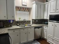 Family-Friendly 4BR Home with Private Pool - B&B Humble