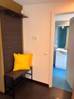 Stylish 1 Bedroom Apartment near Iulius Town - B&B Timișoara