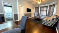 Affordable Home near the 606 - Bed and Breakfast Chicago