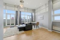 Luxury 2BR Wembley Penthouse Free Parking 3 Balconies Near Stadium OVO Arena&Box Park - B&B Londra