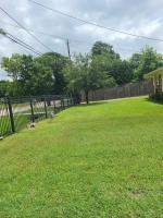 Cozy home gated parking by Tidwell and TC Jester - B&B Houston