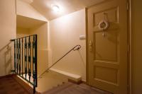 Bohemian Chic 2 Bedroom 2 Bathroom Loft with Hanging Chair - Ferienwohnung Prag