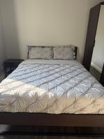 Private room with shared washroom - Ferienwohnung Windsor