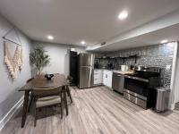 Private lux lower level flat fully fenced - B&B Twin Falls
