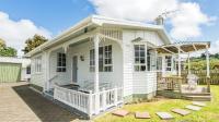 B&B Whanganui - Charmae Guest House - Bed and Breakfast Whanganui