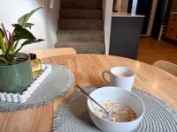 Work-Ready CBD Stay - Office, Monitor, Great Coffee & King Bed - B&B Christchurch