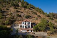Kartzin tis Madaris - Traditional Villa 1996 - B&B Saránti