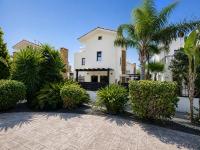 Villa Saint Nicholas by Ezoria Villas - B&B Ayia Napa