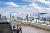 18th Floor Seaview Executive Style King Bed with Pool and Gym - Ferienwohnung Darwin