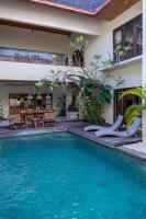 Three-Bedroom Villa with Private Pool - Villa Kamu