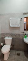 The Cozy Haven - One bedroom Self check-in Apartment Islamabad - ac WiFi Netflix available - B&B Islamabad