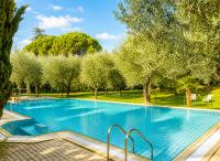 Villa Sweet Flower - with Private Pool and Garden - B&B Manerba del Garda
