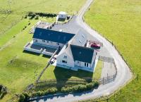 Riff Farmhouse, ideal for exploring Orkney - B&B Arcan