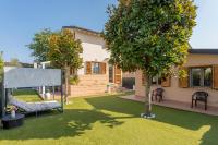 Villino Esse, Libero su 4 Lati più Dependance nel cuore della Versilia - Chambres d'hôtes Marina di Pietrasanta