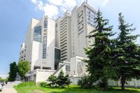 5-25 Beresteiskyi, Beresteiskyi 55a, Kyiv, Beresteiska metro nearby, panoramic city view, 15 kW backup power, Petrovdim Apartment - Chambres d'hôtes Kiev