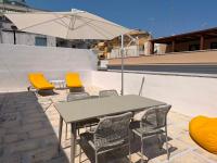 Dimora Silvia by MONHOLIDAY - B&B Monopoli