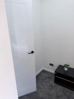 Ashley Nikky - B&B Manchester