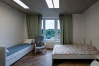 Hostivar #21 new apartment with free street parking - Chambres d'hôtes Prague