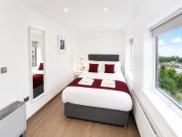 Roomspace Serviced Apartments - Harvest Lane - Chambres d'hôtes Thames Ditton
