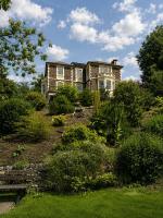 Linda Vista Mansion House Apartment - B&B Abergavenny