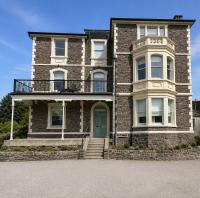 Linda Vista Mansion House Apartment - Bed and Breakfast Abergavenny