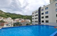 Luxury Two Bedroom Apartment Sunraf Residence - BeachFront & Pool - B&B Bečići