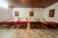 Quadruple Room with Shared Bathroom