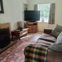 NC500 Stop, Estate Cottage, EV Charging - B&B Muir of Ord