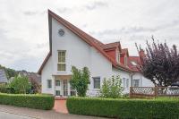 Strandhaus Thiessow, Wohnung mit 2 Bädern - Ferienwohnung Thiessow