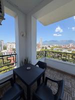 Apartment's Aquilo Blloku - Bed and Breakfast Tirana