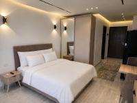 Studio Apartment with Pool View in Alhambra Avenue South - Chambres d'hôtes Hurghada