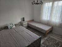 Chambre Triple avec Salle de Bains Commune